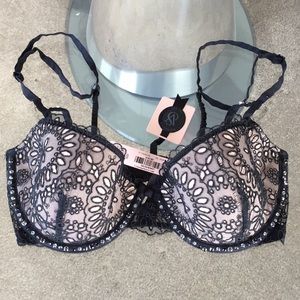 ❤️Black Label Victoria Secret Limited Edition Bra